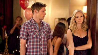 Imagen de Crónicas vampíricas (T3): Ep.1 El cumpleaños - 2