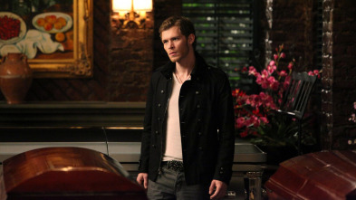 Imagen de Crónicas vampíricas (T3): Ep.13 Despertando a los muertos - 2