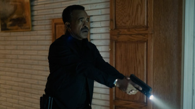 Imagen de El pacificador (T2): Ep.2 Más vale águila en mano... - 2