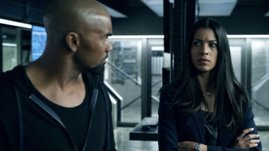 Imagen de S.W.A.T.: Los... (T2): Ep.11 El instituto - 6