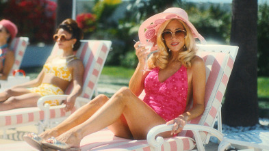 Imagen de Palm Royale (T2): Ep.1 Maxine ahora bebe Martinis - 2