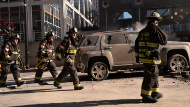 Imagen de Chicago Fire (T13): Ep.11 En las Trincheras: 1ª parte - 5
