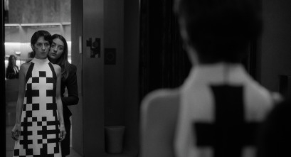 Imagen de Dos personas intercambiando saliva - 5