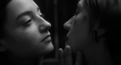 Imagen de Dos personas intercambiando saliva - 10