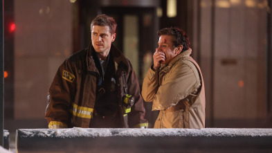Imagen de Chicago Fire (T13): Ep.14 La hora de las copas - 1