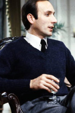 Imagen de Los gozos y las sombras (T1): Ep.9  - 1