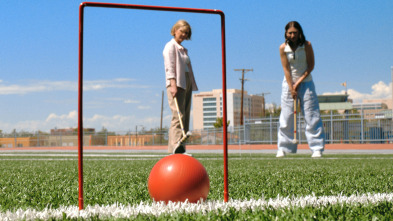 Imagen de Pluribus (T1): Ep.8 Ofensiva con encanto - 2