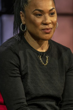 Imagen de Más allá del deporte,...: April 17, 2022: Dawn Staley; NFL Draft - 1