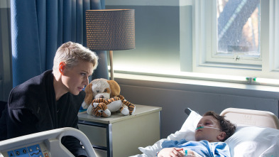 Imagen de Motive (T4): Ep.6 Intromisión - 1