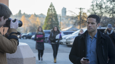 Imagen de Motive (T4): Ep.7 La mano muerta - 1