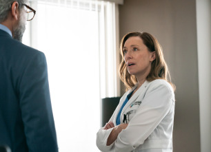 Imagen de Doc (T2): Ep.12 Inquisición - 3