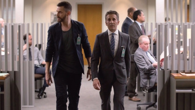 Imagen de Berlin Station (T2): Ep.9 Derecha a los Libros de Historia - 2
