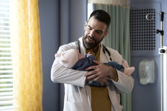 Imagen de Mentes brillantes (T2): Ep.18 A través del espejo - 1