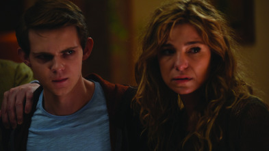 Imagen de Heroes Reborn (T1): Ep.7 13 de junio, 1.ª parte - 2