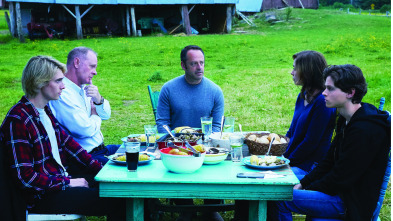 Imagen de Eyewitness (T1): El sofá amarillo - 2
