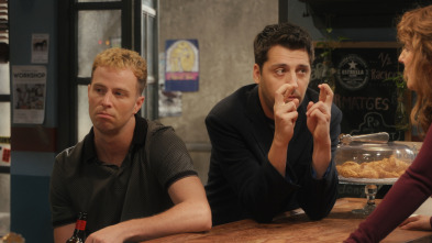 Imagen de La casa nostra (T1): Ep.14 Nuestro velatorio (parte 2) - 3