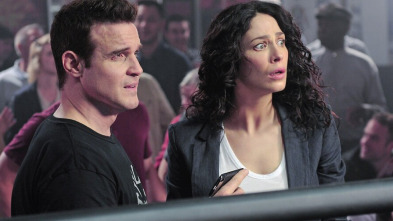 Imagen de Warehouse 13 (T4): Ep.8 Segundas oportunidades - 2
