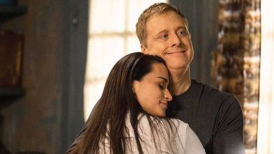 Imagen de Resident Alien (T2): Ep.10 El fantasma de Bobby Smallwood - 2