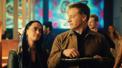 Imagen de Resident Alien (T2): Ep.6 Un extraterrestre en Nueva York - 2