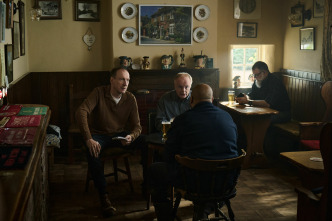 Imagen de Negocios turbios (T1): Ep.3 El denunciante - 4