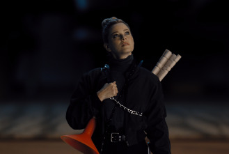 Imagen de La mujer miniatura (T1): Ep.7 Huracán Les - 3