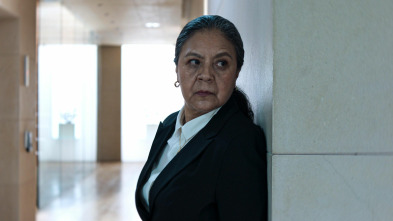 Imagen de Colisión (T1): Ep.16 Escándalo Público - 2