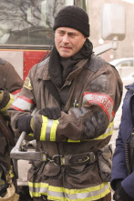 Imagen de Chicago Fire (T10): Ep.16 Violento y rápido - 2