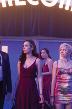 Imagen de Alguien está... (T1): Ep.6 ¡Alguien está bailando! - 1