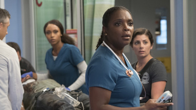 Imagen de Chicago Med (T2): Ep.1 Curar el alma - 2