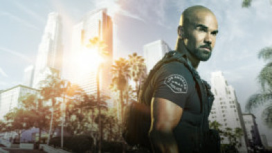 S.W.A.T.: Los hombres de Harrelson (T4)