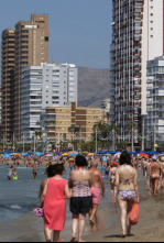 Imagen de En el punto de mira (T3): Verano en Benidorm - 9