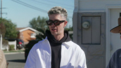 Imagen de Help! I'm in a... (T2): Justin y Basma - 7