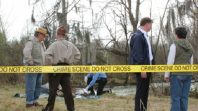 Imagen de Muerte en el pantano: Una para la carretera - 5