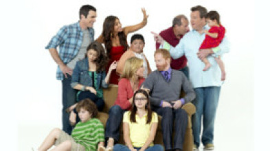 Imagen de Modern Family (T1): Ep.22 Aeropuerto 2010 - 5