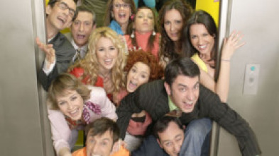 Imagen de Camera Café (T1): Ep.117 Un Mal Momento - A La Mierda - La Tienda De Campaña - Un Beso En La Oscuridad - 5