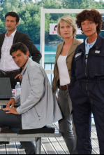 Unidad de... (T6): Ep.6 El precio del éxito