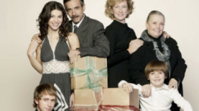 Imagen de Cuéntame cómo pasó (T5): Ep.10 Cuando calienta el sol - 5