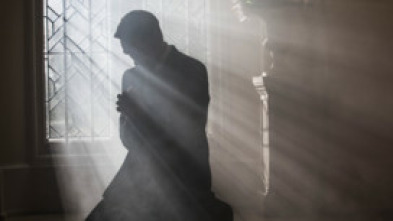 Imagen de Curas asesinos: Ep.9 - 5