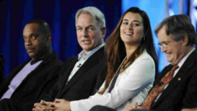 Imagen de Navy:... (T13): Ep.6 Viral - 5