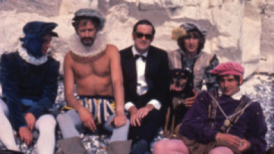Imagen de Monty Python's... (T3): Ep.2 El Ford popular dels Norris - 5