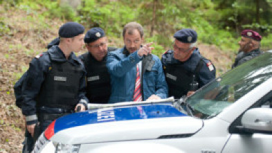 Imagen de Crimen en los Alpes (T12): Ep.2 Cisne moribundo - 5
