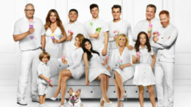 Imagen de Modern Family (T10): Ep.1 Me encantan los desfiles - 5