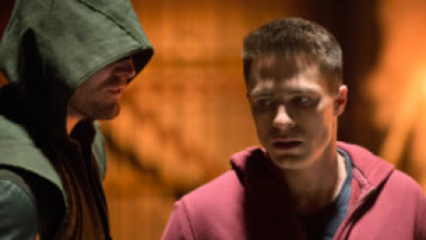 Imagen de Arrow (T2): Ep.12 Temblores - 5