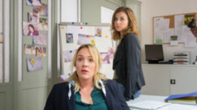 Imagen de En el lugar del... (T1): Ep.1 De un golpe - 5