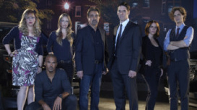 Imagen de Mentes criminales (T10): Ep.6 Si el zapato vale - 5