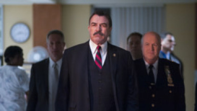 Imagen de Blue Bloods... (T3): Ep.21 El aliento del diablo - 5