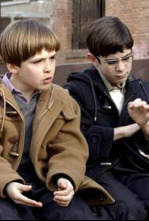 Imagen de Cuéntame cómo pasó (T3): Ep.10 La primera piedra - 4