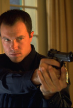 Imagen de Más allá del deber - 4