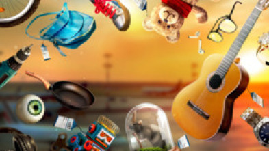 Imagen de Dentro del aeropuerto:...: Ratas, anillos e indumentaria - 7