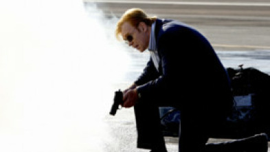 Imagen de C.S.I.: Miami (T7): Ep.14 El humo ciega a tus CSIs - 5